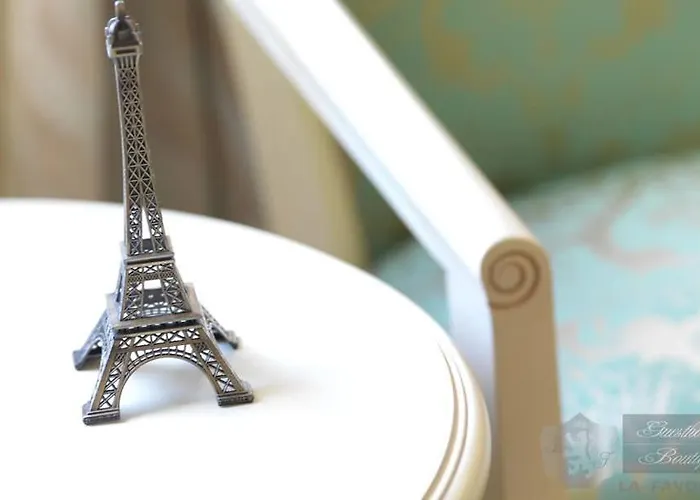 La Favorita Boutique