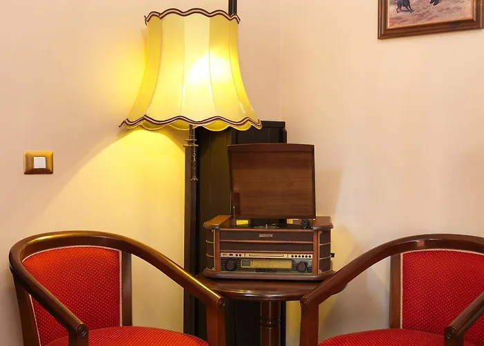 La Favorita Boutique Pensiune 4*