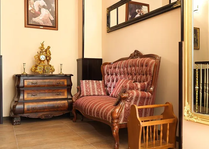 La Favorita Boutique